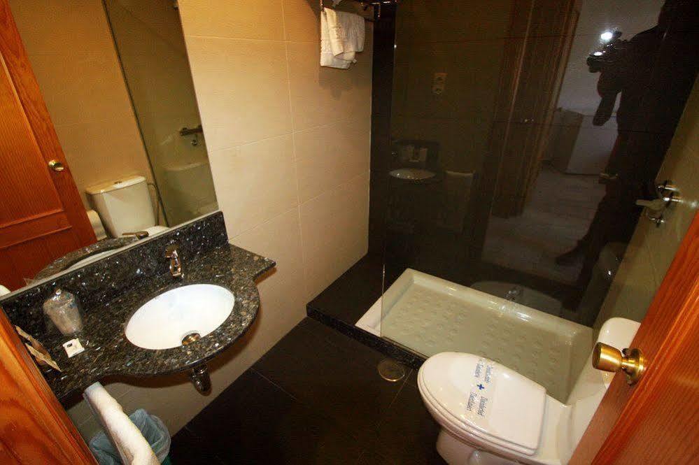 Hostal Sol Bahia San Jose المظهر الخارجي الصورة